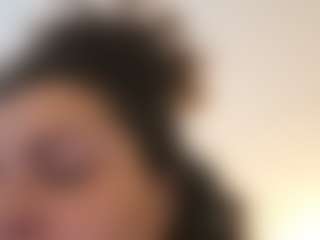 msprettylatina's Live Sex Cam Show