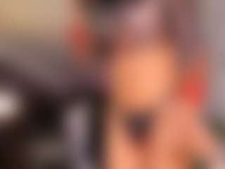 Live cam show with Violet - Spank on Camsoda