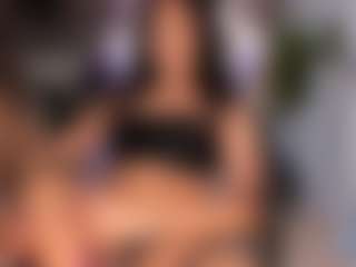 Live cam show with Violet - Gape on madthumbs