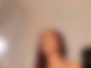 Live cam show with Violet - Gape on TottyGirls