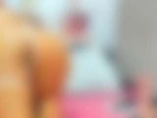 Live cam show with AnahiRoberts - Solo on live18s.com