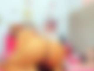 AnahiRoberts's Live Sex Cam Show