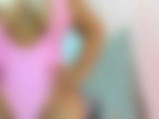 AnahiRoberts's Live Sex Cam Show