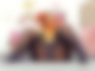Live cam show with AnahiRoberts - Dildo Or Vibrator on CamClone