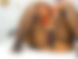 Live cam show with AnahiRoberts - Red Hair MILF on Milfs Live
