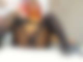 AnahiRoberts's Live Sex Cam Show