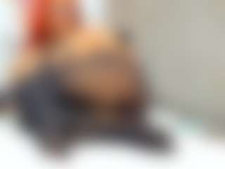 AnahiRoberts's Live Sex Cam Show