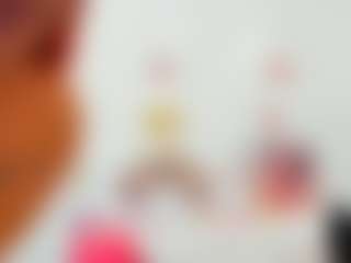 AnahiRoberts's Live Sex Cam Show