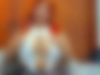 Live cam show with AnahiRoberts - College Curvy on Mixed Magazine Live