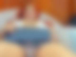 AnahiRoberts's Live Sex Cam Show
