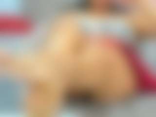 Live cam show with AnahiRoberts - Strip on Camsoda