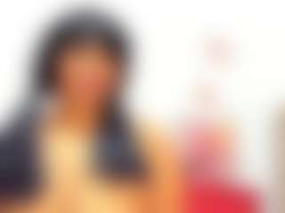 AnahiRoberts MILF webcam performer live streaming