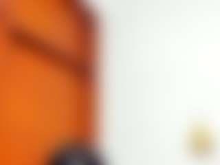 AnahiRoberts's Live Sex Cam Show
