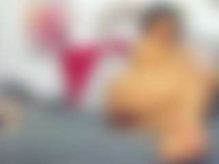 Live cam show with AnahiRoberts - Living Room on https://playwithruby.com