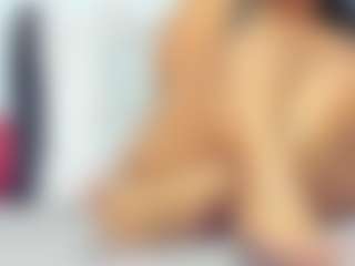AnahiRoberts's Live Sex Cam Show