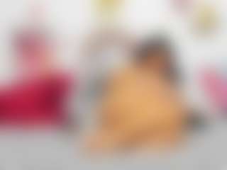 AnahiRoberts MILF webcam performer live streaming