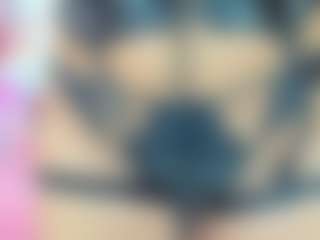AnahiRoberts's Live Sex Cam Show