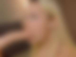 Live cam show with Liza - Blonde Hair on testsause.com