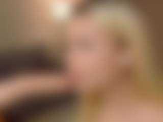 Live cam show with Liza - Blonde Hair on hotwifechat.live