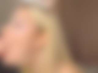 Live cam show with Liza - Teen (18+) on Soda Cam