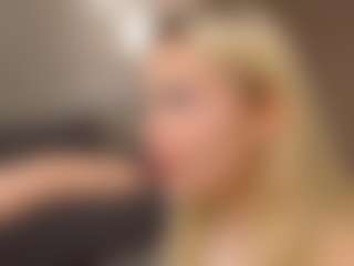 Live cam show with Liza - Sexy on luckytryst.com