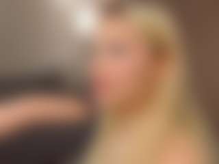 Live cam show with Liza - Blowjob on TeamSkeetLive