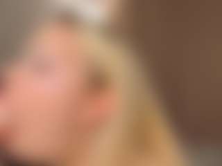 Live cam show with Liza - Amateur on Fit Hotties