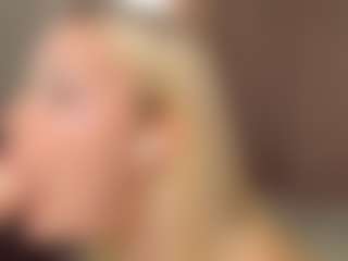 Live cam show with Liza - Lovense on Milf Play