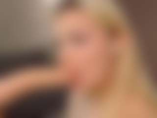 Live cam show with Liza - Cock Rating on Camsoda