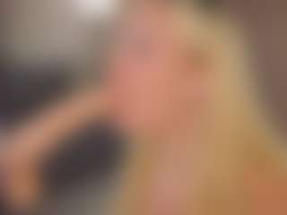 Live cam show with Liza - College Toys on AdultVida.com
