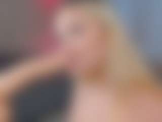 Live cam show with Liza - Handjob on Camsoda