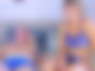 Annie and Andrew MILF webcam performer live streaming