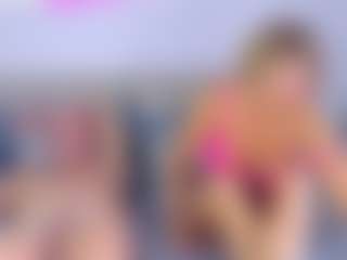 Live cam show with Annie and Andrew - Handjob on StripNow