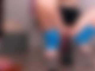 Live cam show with VittaHotAsss - Blonde Hair Petite on Nude Live Now