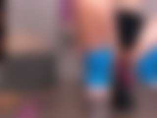 Live cam show with VittaHotAsss - Double Penetration on Milf Play