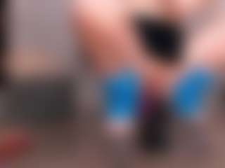 Live cam show with VittaHotAsss - Spank Blonde Hair on crypto-cams