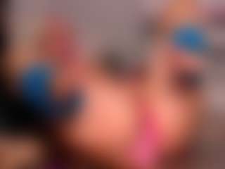 Live cam show with VittaHotAsss - Spank on Uber Horny