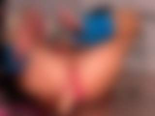 Live cam show with VittaHotAsss - Fetish on milfzrlive.com