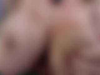 Angeldammilf MILF webcam performer live streaming