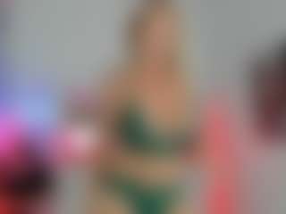 Live cam show with Angeldammilf - Blonde Hair MILF on Dolls Live