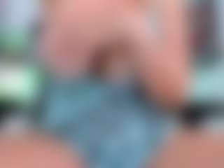 Angeldammilf's Live Sex Cam Show