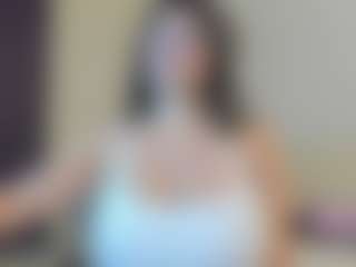 bigt3ti's Live Sex Cam Show