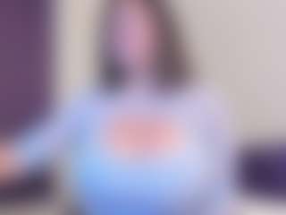 bigt3ti's Live Sex Cam Show