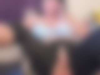bigt3ti's Live Sex Cam Show