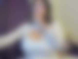 Live cam show with bigt3ti - Shaved Pussy on Camming Site