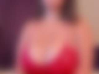 Live cam show with bigt3ti - Brown Eyes on Mixed Magazine Live