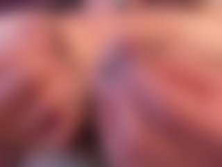 Live cam show with bigt3ti - Big Tits Latina on CSO-WL