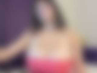 Live cam show with bigt3ti - Squirt Latina on friskycurves.com