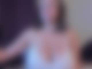 bigt3ti's Live Sex Cam Show