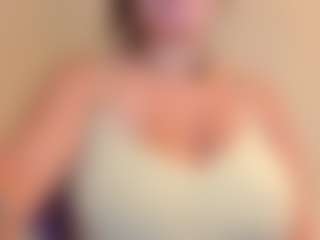 bigt3ti's Live Sex Cam Show
